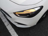 LEDインテリジェントライトシステム【走行状況や天候に応じてモードを自動で選択する先進技術を駆使した装備です。照射範囲を大幅に拡大することで良好な視界を確保し安全性をサポートする装備です。】