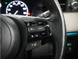 アダプティブクルーズコントロールが装備されており、高速道路での疲労軽減と燃費運転に貢献します!