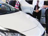 展示販売だけではなく愛車の無料査定・買取や新車販売・新車リース(スーパー乗るだけセット)も扱っております。