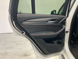 遠方のお客様大歓迎です。お気軽にお問い合わせ下さいませ。全国各BMW正規販売店で保証サービスを受けられるようご納車させて頂きますますのでご安心下さいませ!