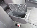 アームレスト