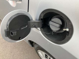 当社中古車は見えないところまで、1台1台丁寧に仕上げております。お客様に気持ちよくお乗りいただけるクリーニングサービスです。是非現車を体感してください!