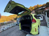 荷室
