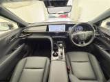 クラウンスポーツ 2.5 Z E-Four 4WD 本革シート
