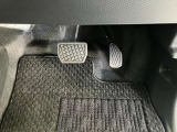ご納車前に納車点検(法定12ヶ月点検相当)を実施し、基本性能に関わる機能や状態を徹底的に点検します。
