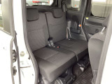 カープレシャスでは当社指定の認証工場又はディーラーにて点検・整備を行い全車記録簿を発行し納車致します!