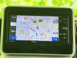 鮮明な地図表示で、スムーズなナビゲーションを実現します。目的地までのルートをしっかりと確認でき、安心してドライブを楽しめます。
