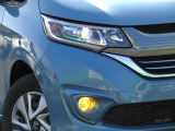 ■LEDヘッドライト■消費電力は少なく、しっかり明るいLEDヘッドライトです♪フロントバンパーにはフォグライトが装着されています!