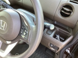 【オートライト(AUTO)】外の明るさをシステムが感知して、自動でヘッドライトが点灯します!ヘッドライトをつけ忘れを防ぐ便利機能です
