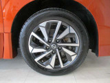 ■純正16インチのアルミホイールも装備!タイヤサイズは195/60R16です。【ALL 2024年3週 溝6.5mm】