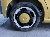 タイヤサイズ155/65R14です。