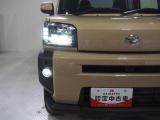 ヘッドライトとフォグランプはLED。夜間の運転も安心です。