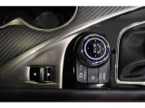【ドライブモードセレクター】PERSONAL・SPORT・SPORT+ ・STANDARD・ECO・SNOWの5種類から選択可能。