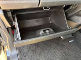 車検証を入れておくのにとっても便利なグローブボックス☆