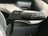 視認性の高い操作部で、安全な車線変更をサポート。スムーズな操作で、ドライビングを快適にします。