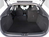 【シートアレンジ】多彩なシートアレンジができるので人を乗せたり荷物を載せたり自由自在。アナタ好みのシートアレンジをお楽しみ下さい。