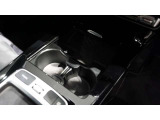 法人のお客様には、ユーズドカーオートリースもご用意しております。お客様の経費処理に合わせたお支払方法をご提案させていただきます。