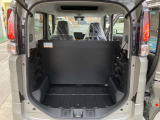 幅は1265ミリと広く、荷物もたくさん乗せます!