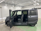 ご契約の際【軽自動車の場合】発行から3ヶ月以内の住民票・認印【軽自動車以外の場合】発行から3ヶ月以内の印鑑証明・実印をご持参いただけるとお手続きがスムーズです
