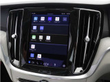 Google搭載のボルボなら、車内にいながら多彩なデジタルライフをお楽しみいただけます。Google Playから必要なアプリをダウンロードして、有意義な移動時間を楽しみましょう。