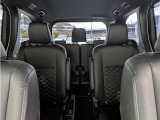 「中古車ハイブリッド保証」付き。ハイブリッド機構を無償で保証します。保証期間は、初度登録年月から10年目まで、またはロングラン保証が終わってから3年間。ただし累計走行距離が20万km以内です。