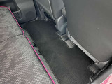 フロアマットもきれいな状態です。