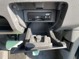 ETC車載器装備!料金所での支払いがとてもスムーズになります!遠出する時の必需品!