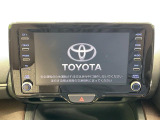 【メーカー純正ナビ】インテリアに溶け込むスタイリッシュな「専用設計」メーカーナビを装備♪視認性や操作性など基本性能にも優れ、より上質なカーライフをお楽しみいただけます。