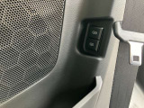 普段のお買い物やレジャーでの使用時にも、十分な荷室スペースを確保しております。