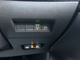 内装クリーニングも施しております。内装の綺麗なお車は気持ちが良くオススメさせていただく1つのポイントになっております。