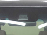 ◆Honda SENSING◆ カメラ等装置で精度の高い検知能力を発揮、安全運転を支援します。ステアリング上のコントローラーに注目!