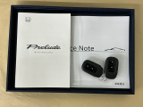 メンテナンスノート【点検整備記録簿・保証書】、取説も揃ってます。スマートキーはバッグなどにしまったままボタン操作でエンジンの始動・停止ができて大変便利です