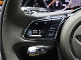 アダプティブクルーズアシスト(Adaptive Cruise Assist)前走車との距離を自動調整し、渋滞時には停止・再発進までサポート。長距離移動時の疲労を軽減します。