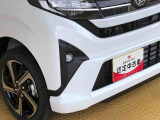 死角になりやすい左右方向の障害物をブザーで知らせてくれるコーナーセンサー搭載