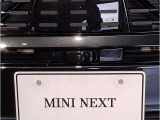 MINIの魅力のひとつは、豊富に用意されたボディカラーです。色々なカラー設定が御座いますので、明るめ、暗め、暖色系、寒色系など大まかな好みのお色から探していくとよいかもしれません。
