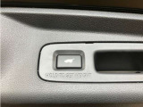 【電動リアゲート】スイッチ操作で、パワーテールゲートを自動で開閉することができます!