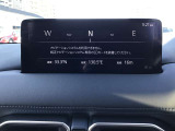 ナビゲーションは付いておりません。別途純正ナビSDカードをお買い求め下さい。