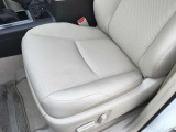 お車御覧いただきありがとうございます。トヨタのランドクルーザープラド入庫致しました!