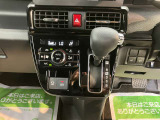 快適にお乗りいただくために、外装を美しく仕上げるだけではなく、内装も細部にいたるまで徹底した清掃・洗浄を実施しております。