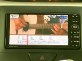 停車時に、映像コンテンツを楽しめます。移動時間を有効活用できる便利な機能です。