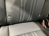 後部座席にはISOFIX規格のチャイルドシートを取り付けることが可能です。