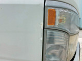 運転席ドアに手塗り箇所があります。