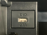 品質には自信があります!ハッピーの品質・キレイなお車をお届けさせていただきたい!そんな気持ちでキレイに仕上げております。フロアマットなどの清掃はもちろん、シート下なども徹底的に清掃しております。