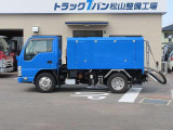 エルフ  1.8t バキューム