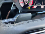 パドルシフト!ステアリング(ハンドル)裏にあるレバーで、MT車のようにシフトアップ(右)とシフトダウン(左)を任意に操作出来る機能です