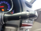 純正ナビ!ブルートゥース!Bluetooth!フルセグTV!地デジ!CD/DVD!AM/FMラジオ!SD・HDD再生!バックカメラ!ビルトインETC車載器!ステアリングリモコン!プッシュスタート!!