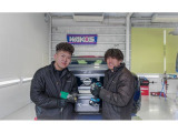 お客様の大切なお車、当店メカニックにお任せください!豊富な経験と確かな技術が自慢です!早く、正確に、丁寧に、作業致します!