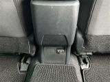 AC100V電源が後部座席足元に付いてます!