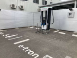 徹底的にシンプルでありながらも、細部までこだわりぬいた造形で、一目でAudiとわかるプロポーションを実現しています。