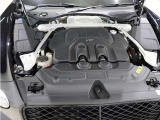 4.0L V8 ツインターボ+電気モーター(PHEV)システム総合出力782馬力(カタログ値)トルク1,000Nm0-100km/h加速約3.2秒